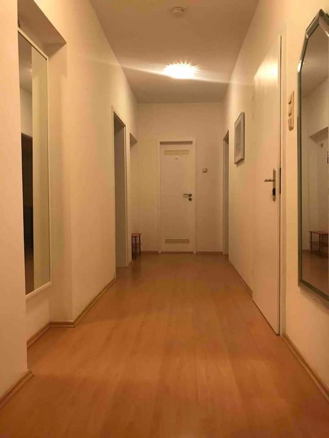 Schoene Grosse Wohnung 2 Schlafzimmer Bis 6 Pax Naehe Stadion Signal Iduna Dortmund Luaran gambar